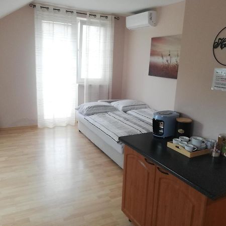 Apartment Šamorín Εξωτερικό φωτογραφία